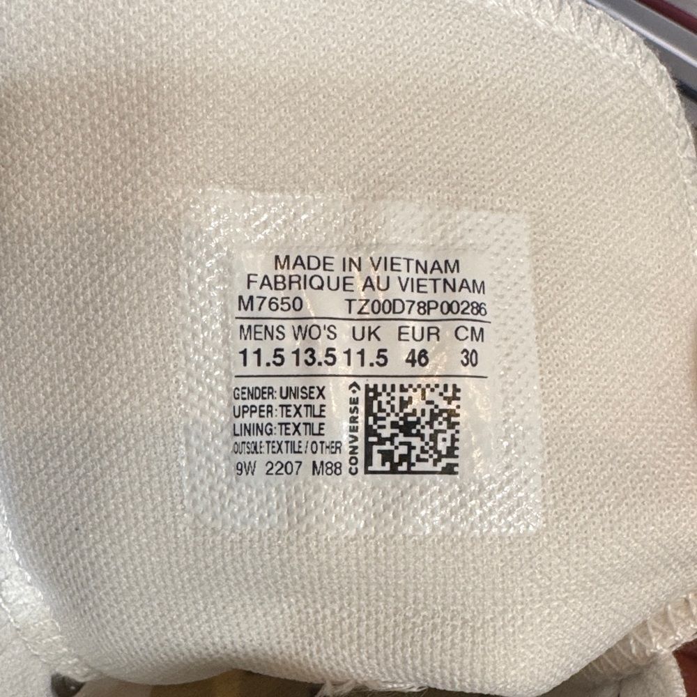 Men’s Converse Chuck Taylor All Stars White High Top Shoes Size 11.5 NEW Unisex - Picture 8 of 10